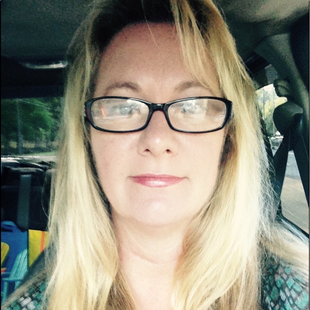 Meet your Posher, Sharon